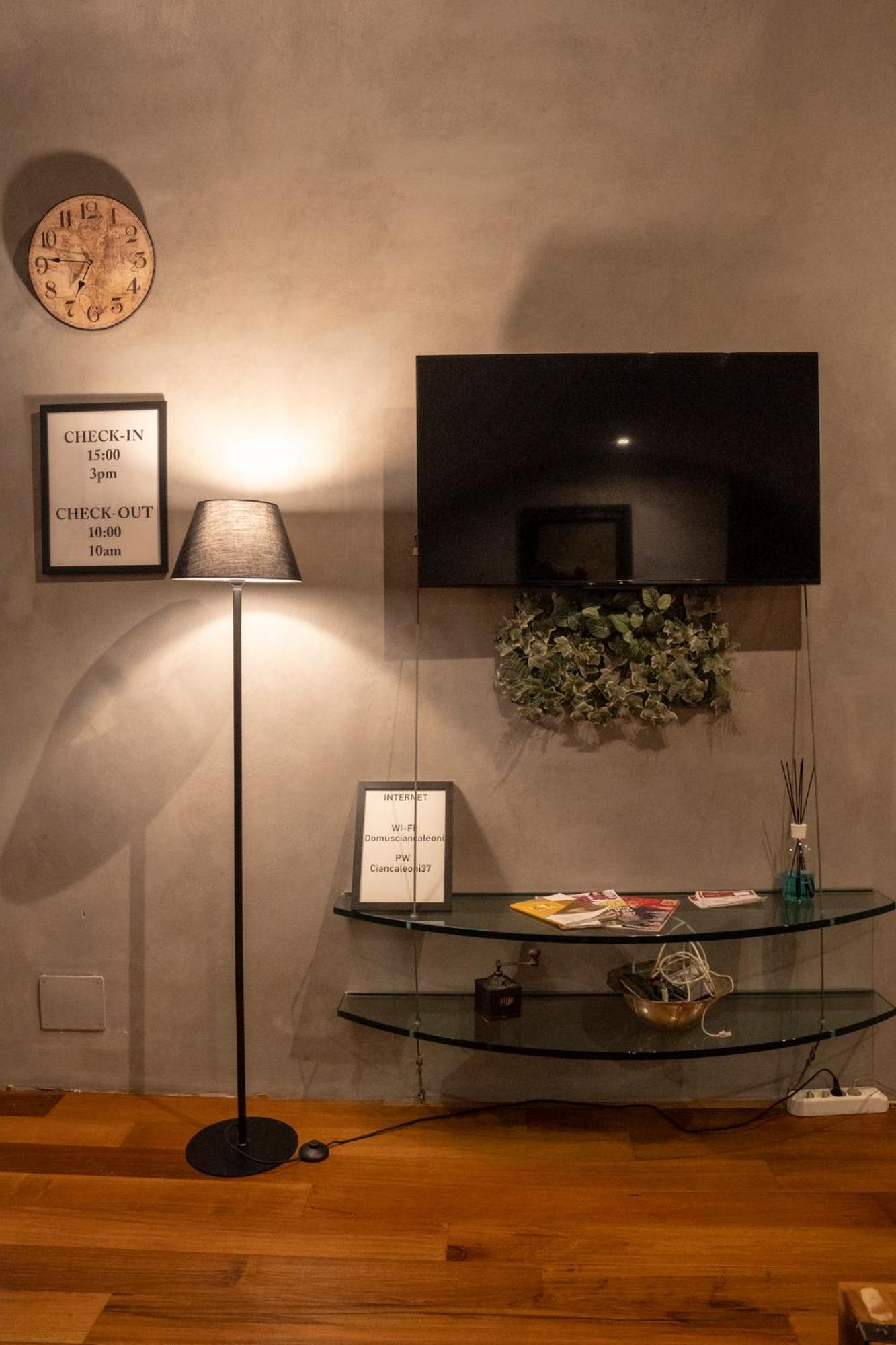 Domus Ciancaleoni - Colosseum - Rione Monti Apartamento *